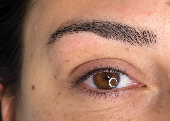 Eyeliner Semipermanente, prima del trattamento